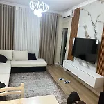 Roan Luxe Tirana