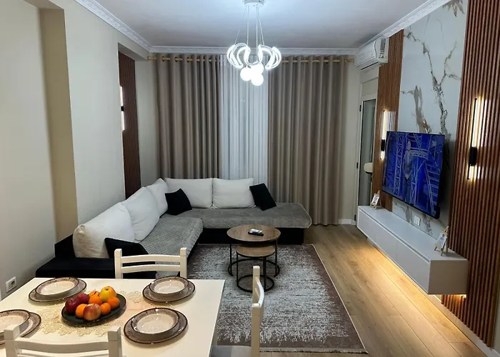 Roan Luxe דירה טיראנה